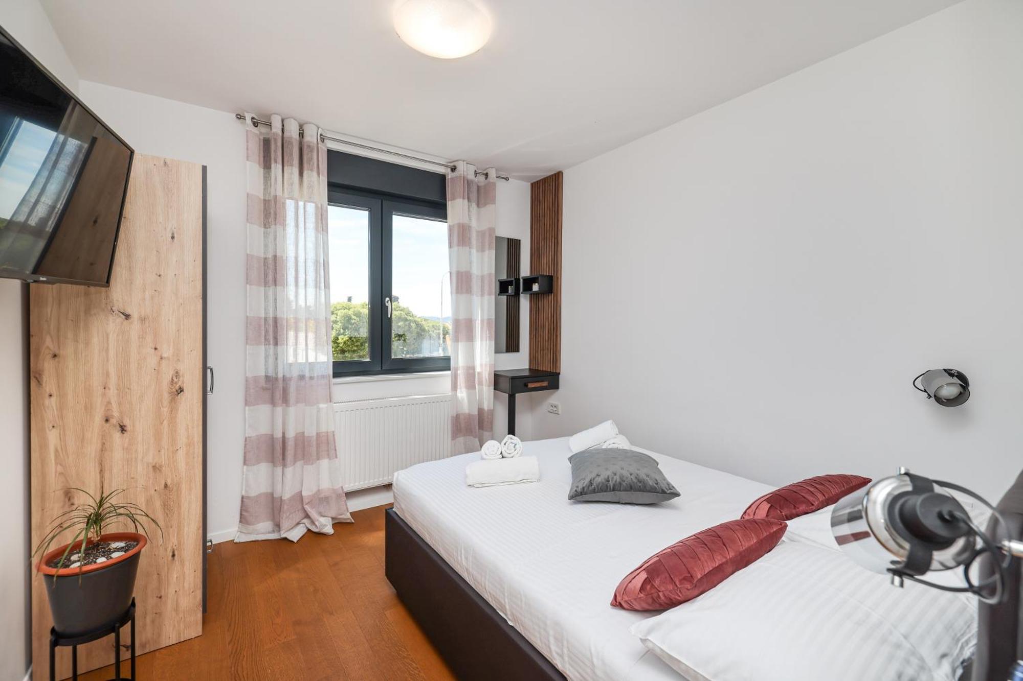 Luma Luxury Apartment With Jacuzzi Zadar Eksteriør billede