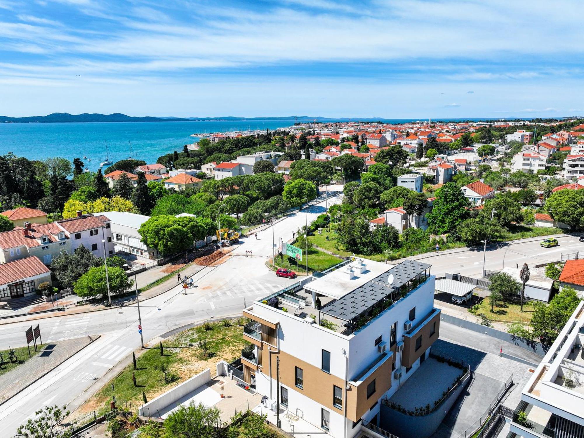 Luma Luxury Apartment With Jacuzzi Zadar Eksteriør billede